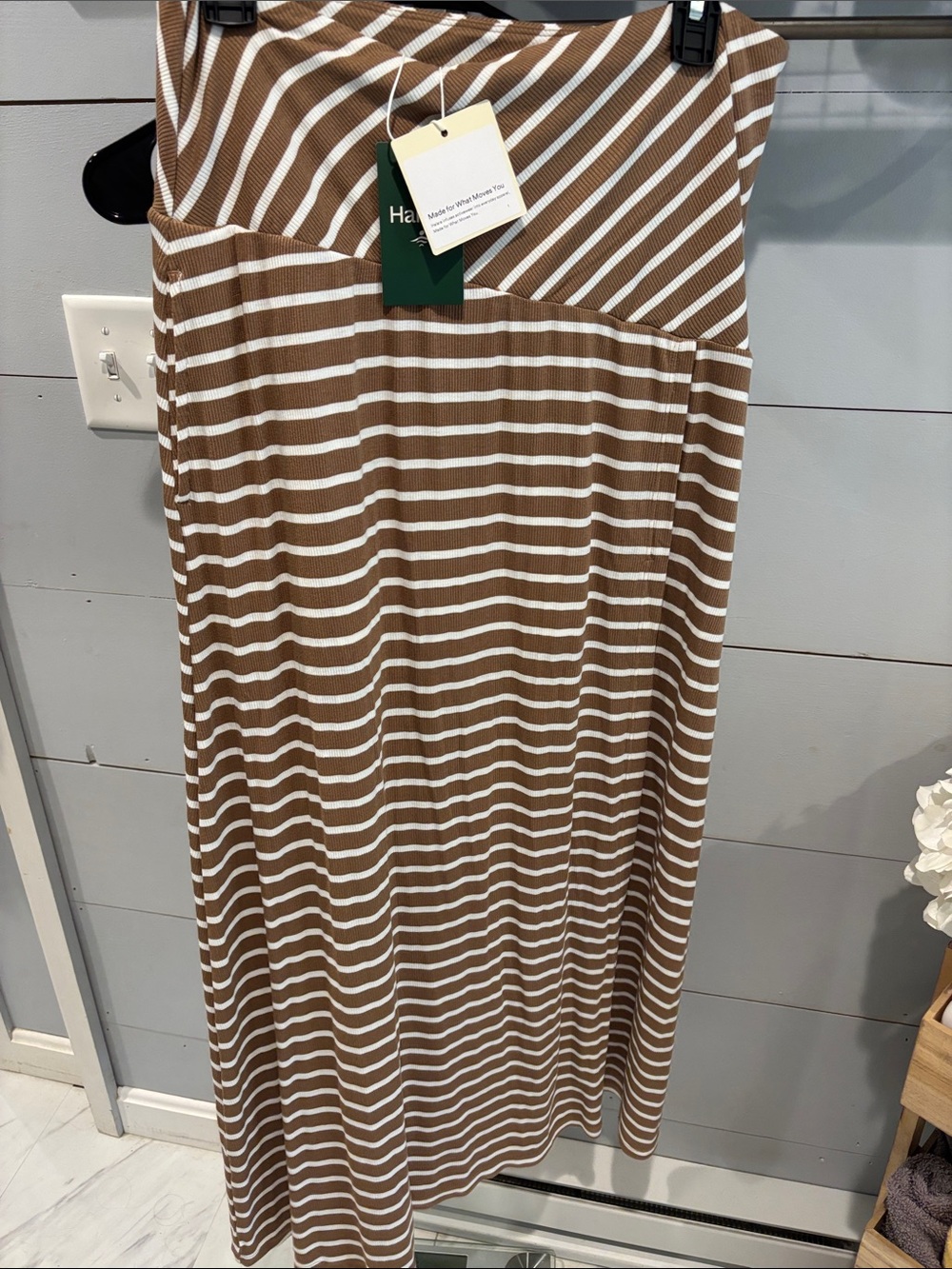Halara Brown and White Striped skirt